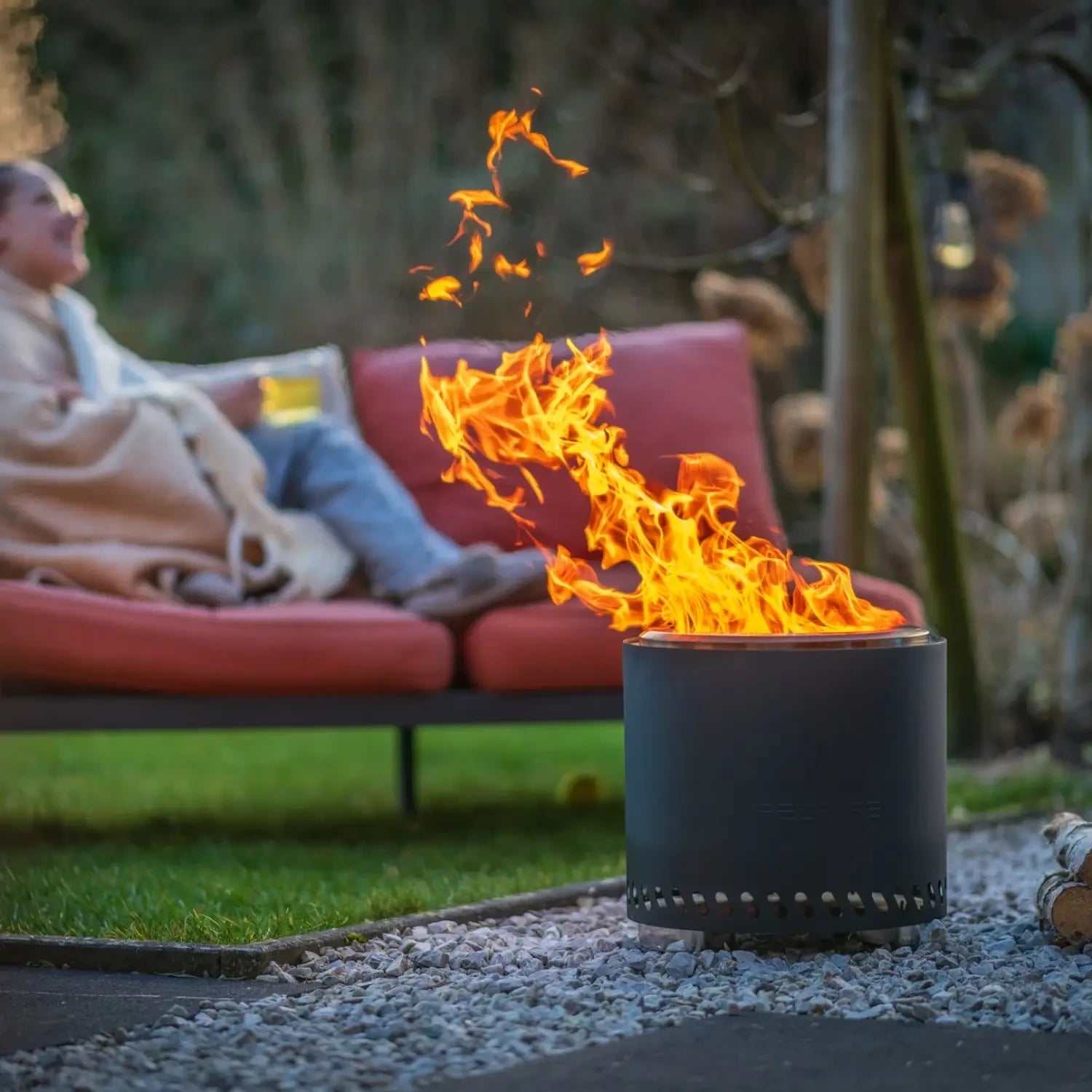 Volcano Pellet Vuurkorf Large – Mat Zwart